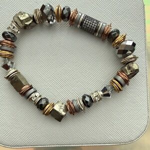 Chic Multi-Tone Beaded Bracelet Pandora or  Hillberg and Berk